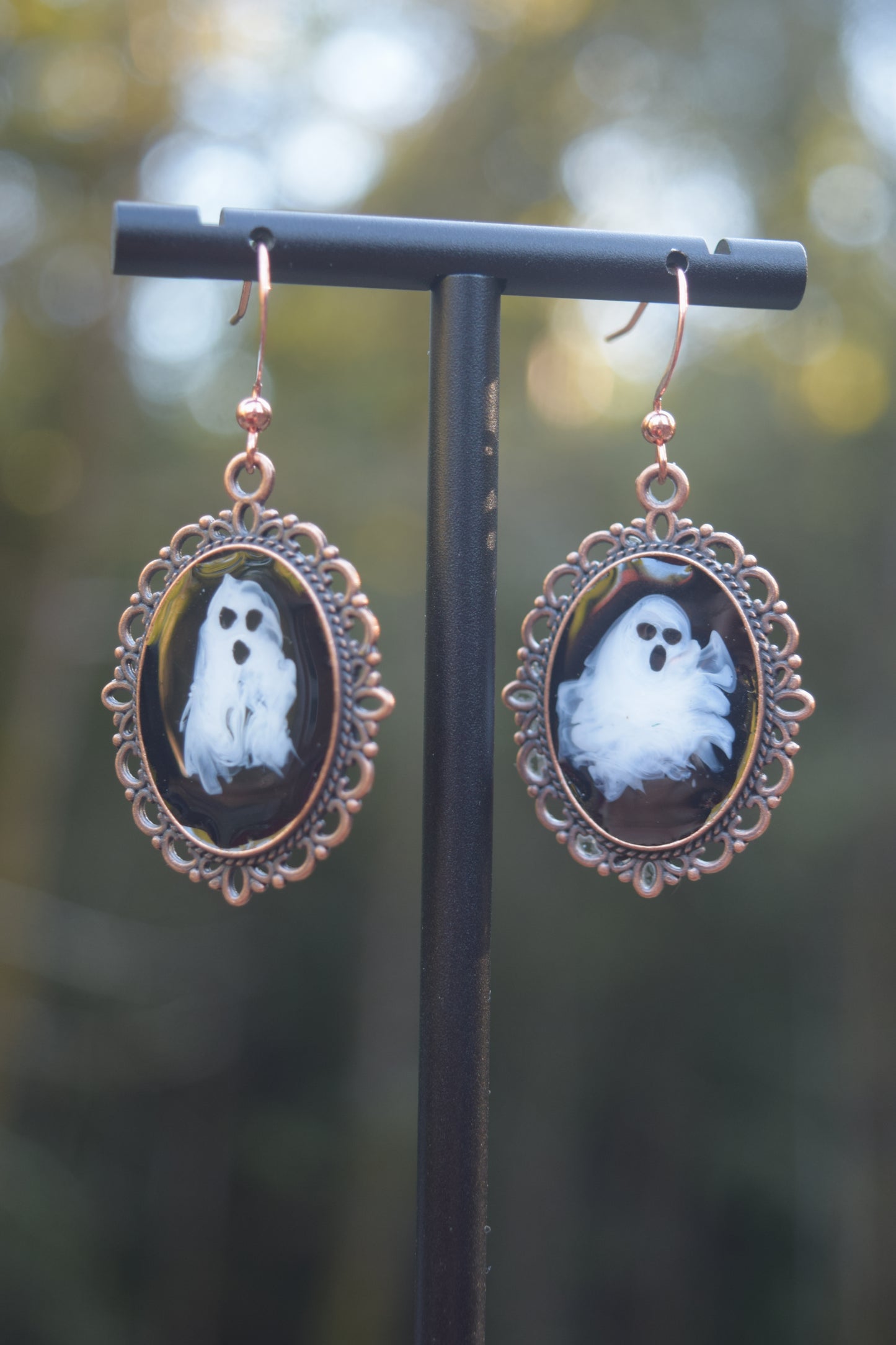 Antique Copper Ghost Cameo (1)