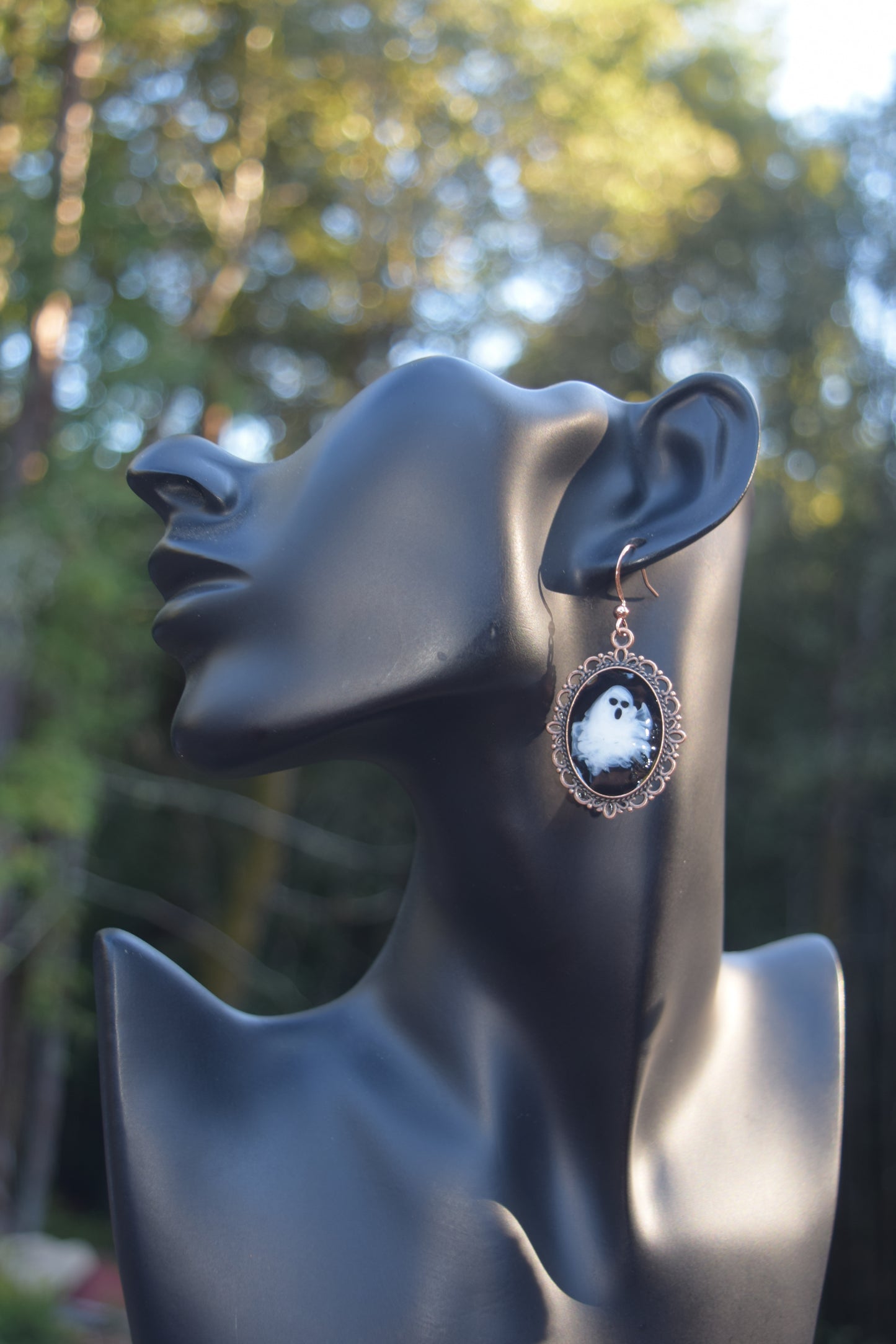 Antique Copper Ghost Cameo (1)